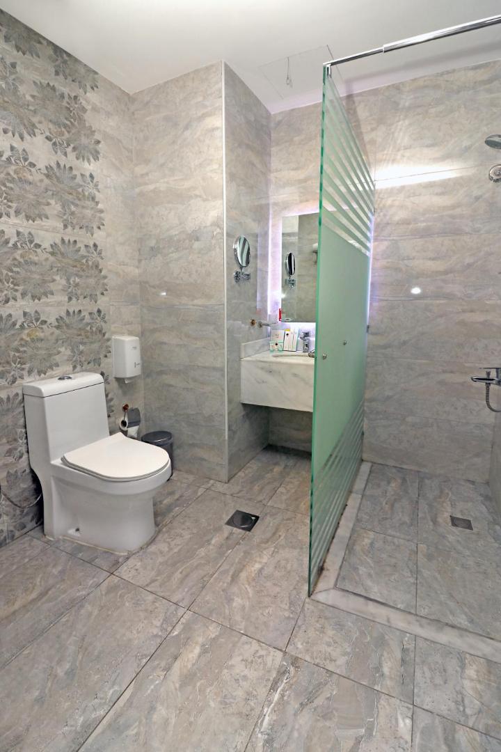 دورة المياه — سكوب جدة
